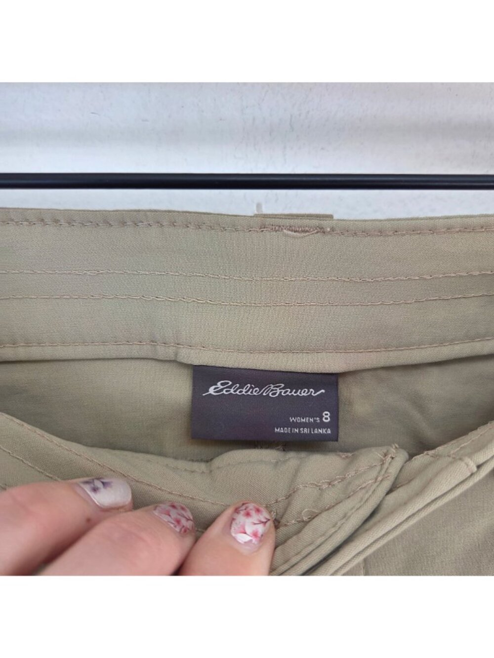 Eddie Bauer Khaki Hiking Pants Cropped Capris Outdoor Cargo Women's 8 - Picture 6 of 9